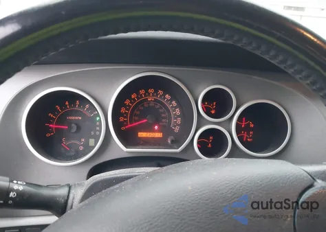 2011 Toyota Sequoia Sr5 5.7L V8 from USA, damaged, VIN 5TDZY5G18BS035431